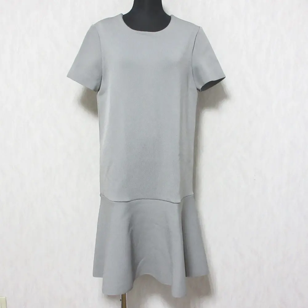 ADORE アドーア バックジップ 半袖 ショートスリーブ ひざ丈 フレア ニットワンピース ドレス 38 グレー