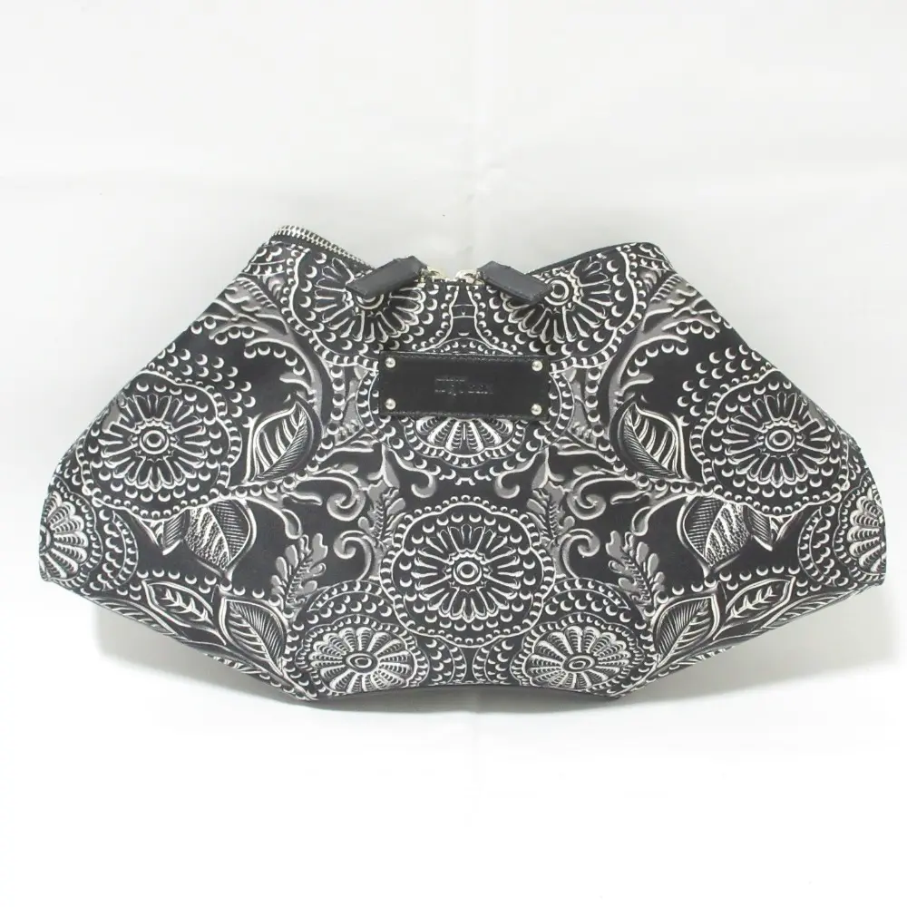 Alexander McQueen アレキサンダーマックイーン シルクフローラルデマンタ プリント クラッチバッグ ブラック×ホワイト