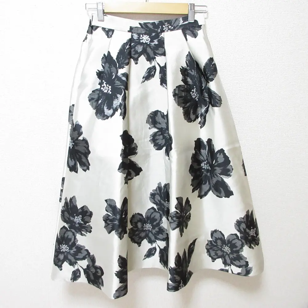 23SS allureville アルアバイル ジャガード ラメ付き ロングフレアスカート 2 ベージュ×ブラック