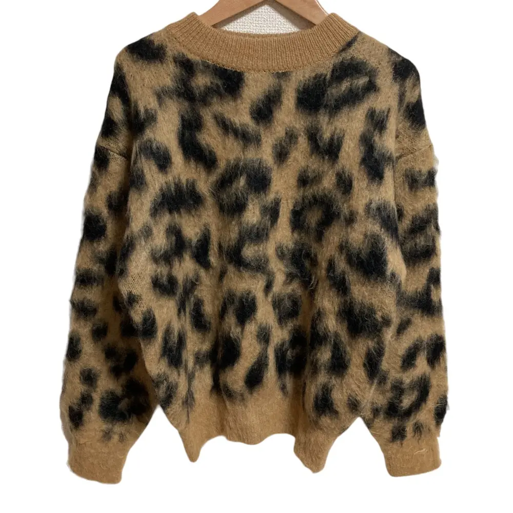 AMERI アメリ KID MOHAIR LEOPARD KNIT モヘヤブレンド レオパード柄 ニット プルオーバー セーター ベージュ系の買取実績【2025年3月買取】