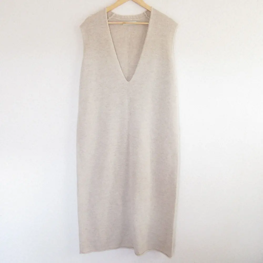 23AW ARGUE アギュー MERINO WOOL VAREUSE VEST DRESS ノースリーブ ロング マキシ丈 ニットワンピース F ベージュ