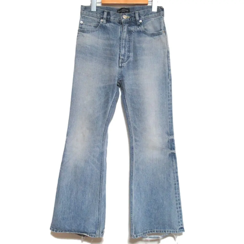 BALENCIAGA バレンシアガ 2023年モデル クラッシュ加工 デニムパンツ フレア ジーンズ XSサイズ ユニセックス インディゴブルー