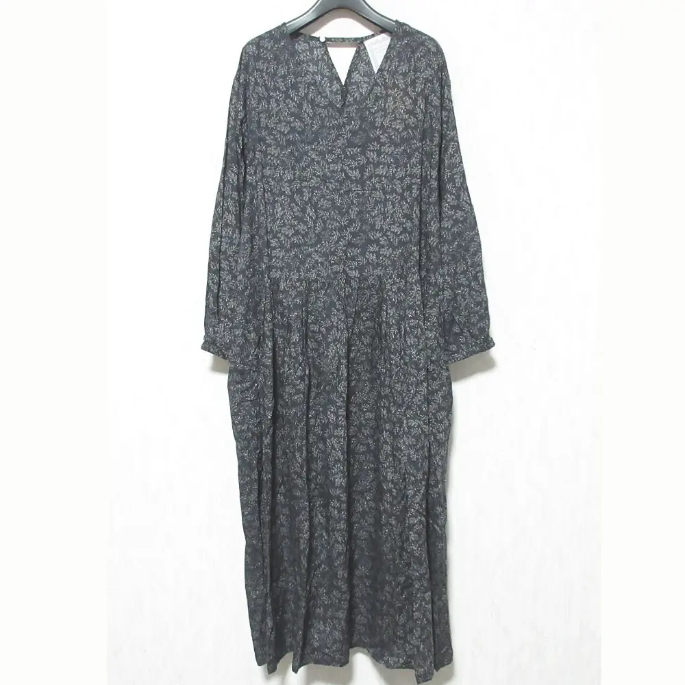 25AW BEARDSLEY ビアズリー リーフプリントギャザーワンピース BEZ1052409A0001 サイズ2 ブラック