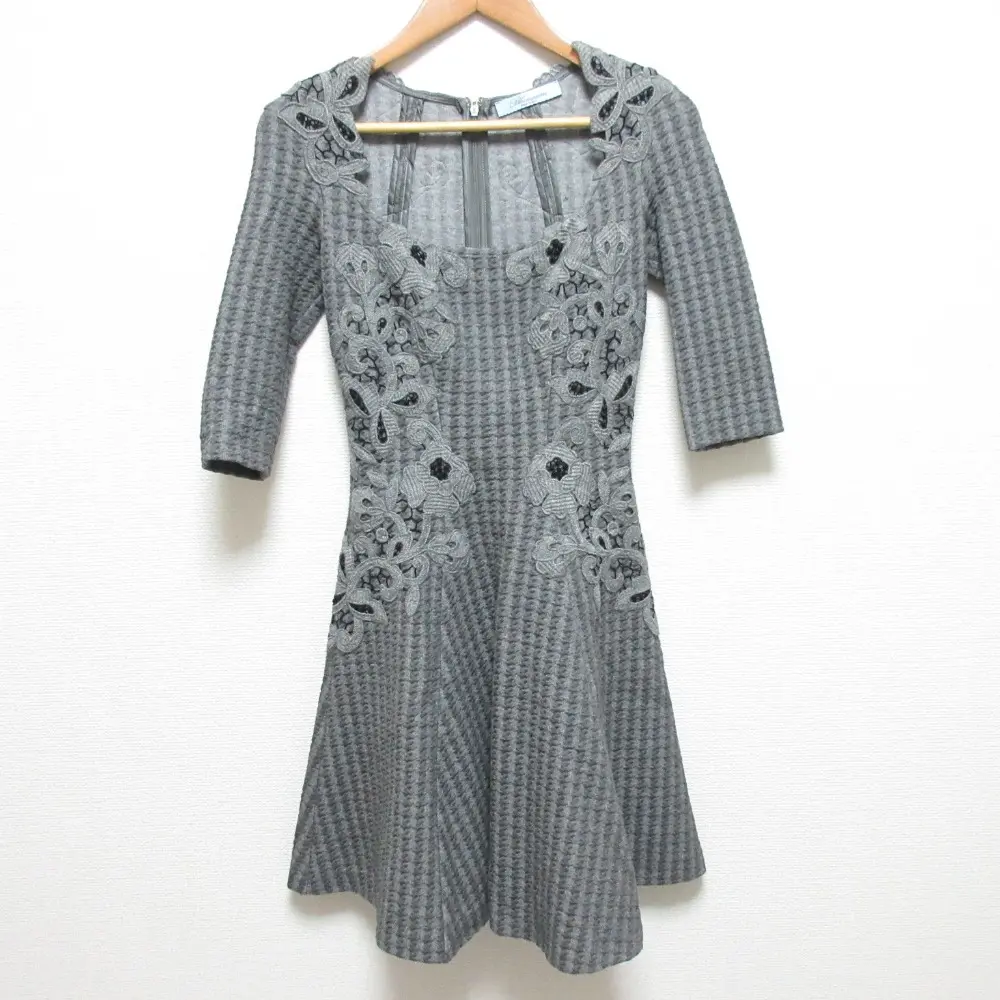 Blumarine ブルマリン ふくれジャガード レース刺繍ワンピース サイズI38 グレー