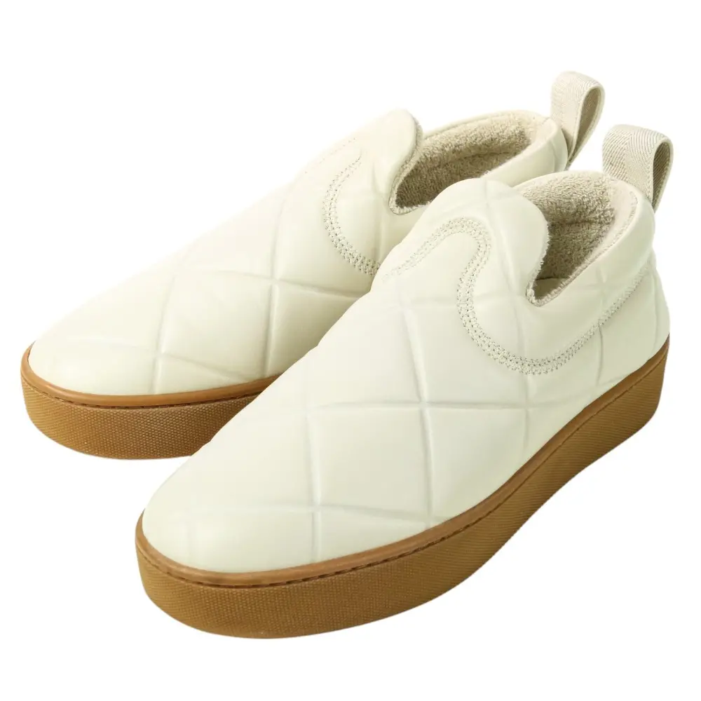BOTTEGA VENETA ボッテガヴェネタ QUILTED NAPPA エンボス キルティング スリッポン スニーカー 37.5 約24.5cm オフホワイト