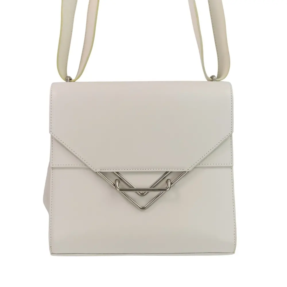 BOTTEGA VENETA ボッテガヴェネタ ザ クリップ ショルダーバッグ チョーク