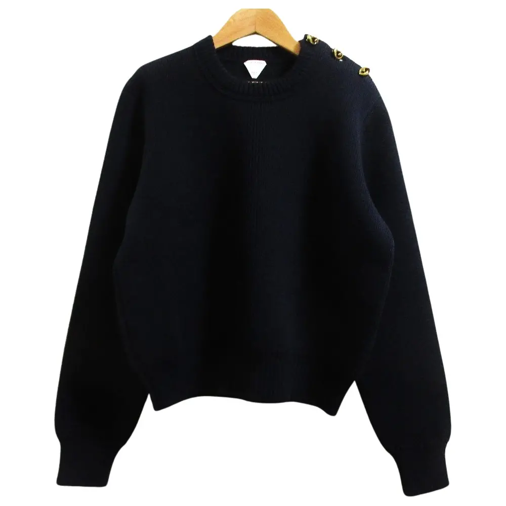 BOTTEGA VENETA ボッテガヴェネタ 2023年モデル ノットボタン クルーネックニット セーター 769368 サイズM ネイビー