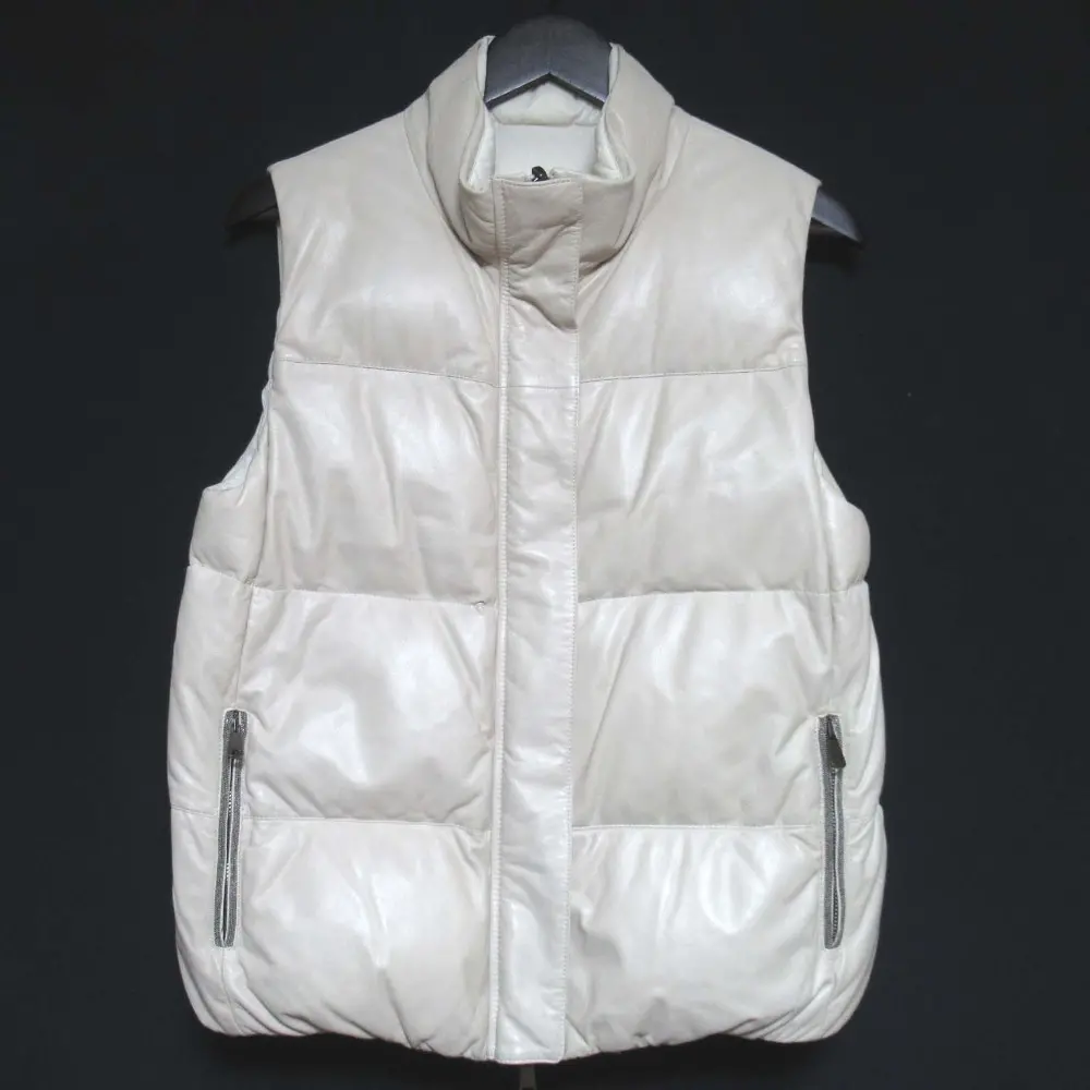 20AW BRUNELLO CUCINELLI ブルネロクチネリ リバーシブル モニーレ装飾 ラムレザー×ナイロン ダウンベスト 42 ベージュの買取実績【2024年9月買取】