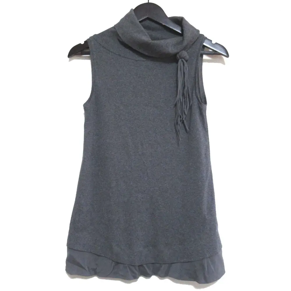 BRUNELLO CUCINELLI ブルネロクチネリ タッセルブローチ付 ノースリーブ タートルネック リブニット カットソー M グレー