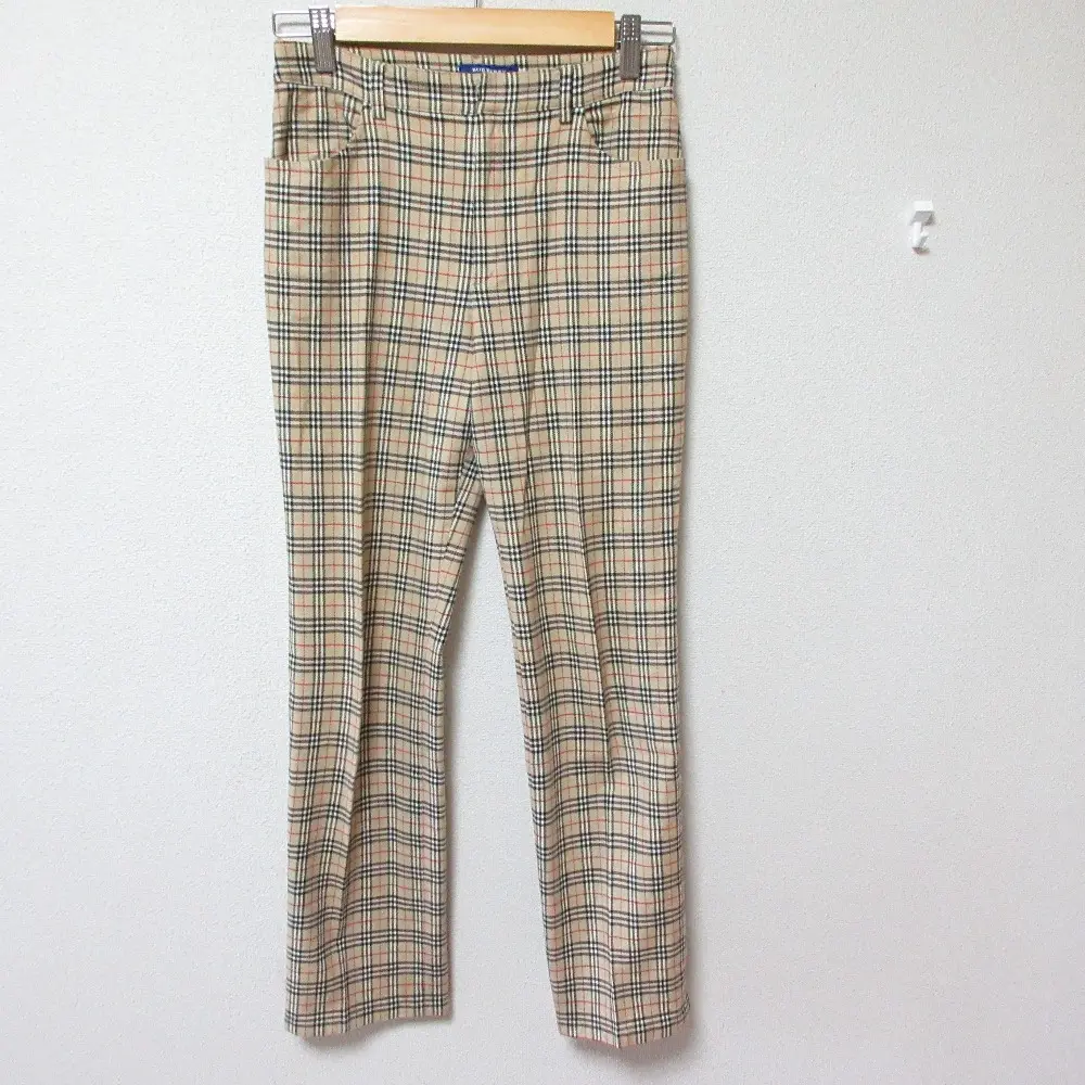 BURBERRY BLUE LABEL バーバリーブルーレーベル ノバチェック柄 ストレッチ スリム パンツ スラックス 38 ベージュ