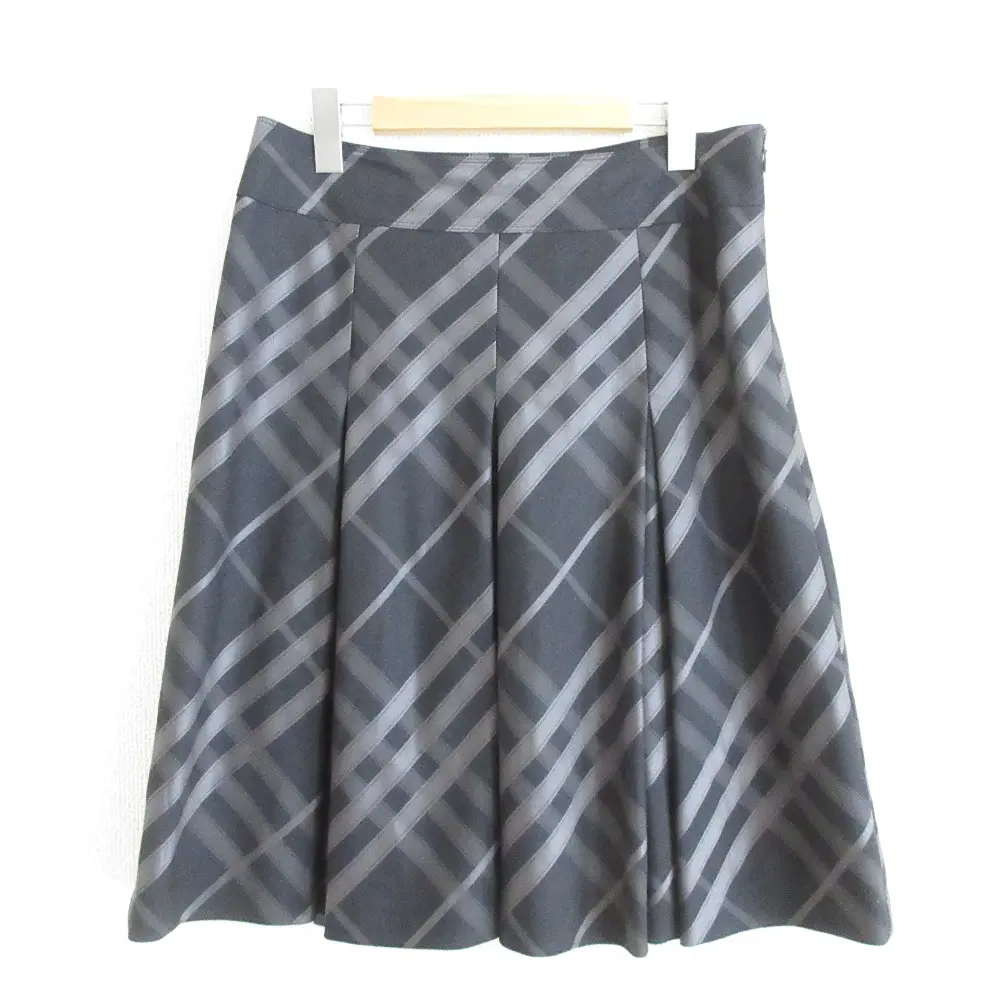 BURBERRY LONDON バーバリーロンドン チェック柄 シルクブレンド ひざ丈 プリーツスカート 42 ブラック系