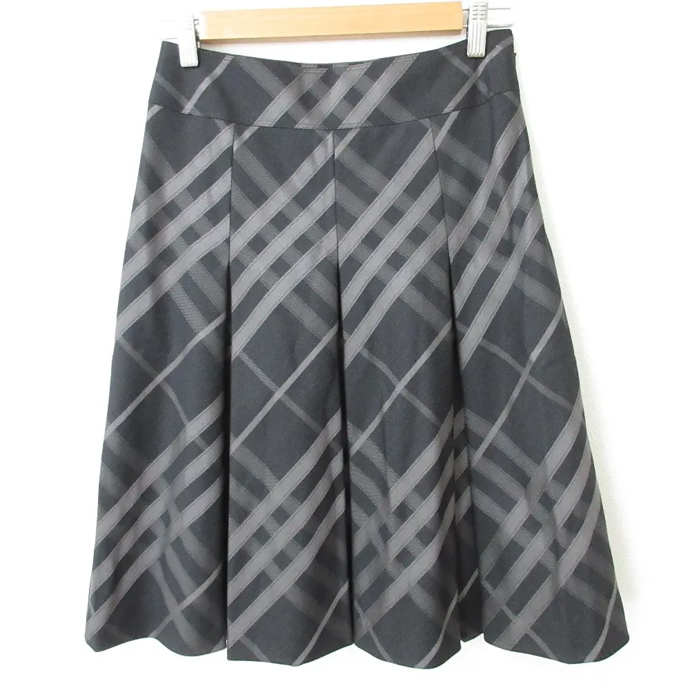 BURBERRY バーバリー ノバチェック ウール シルクブレンド ひざ丈 フレアスカート 36 ブラック
