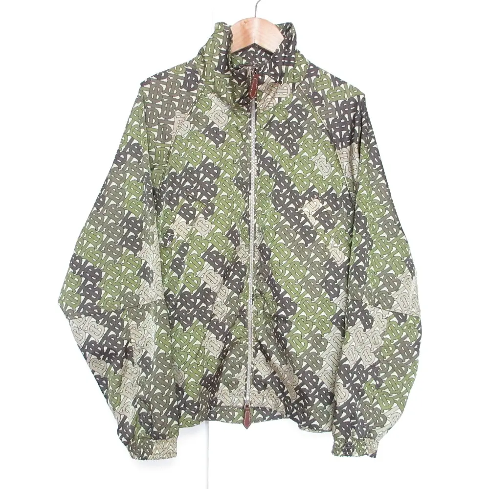 BURBERRY バーバリー TBモノグラム カモフラ柄 ジップアップジャケット ブルゾン 8017683 サイズ4 カーキの買取実績【2025年4月買取】