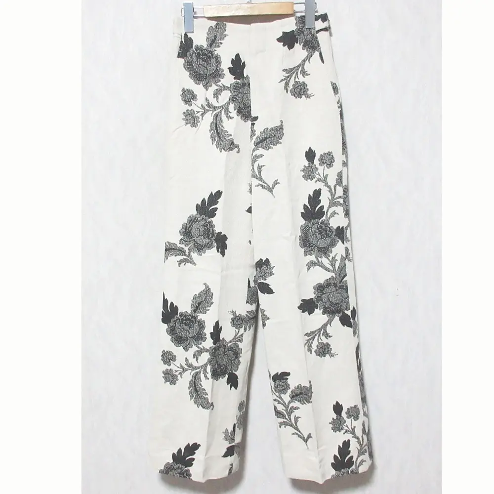 25SS CABaN キャバン トゥモローランド PONTOGLIO社 モノトーンフラワープリント フレアパンツ 39-04-51-04004 XS アイボリー