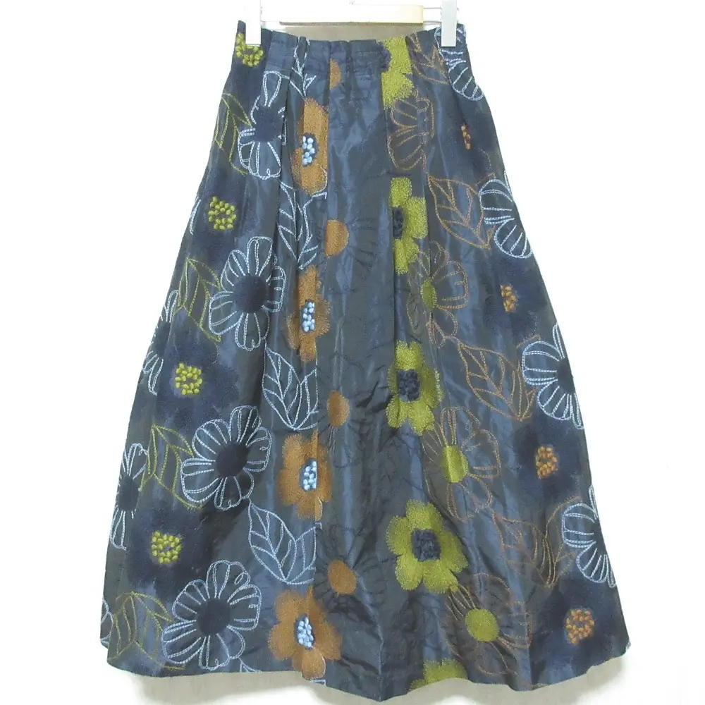 24AW CABaN キャバン トゥモローランド フローラルエンブロイダリータフタ ギャザースカート 39-05-44-05004 F ネイビー