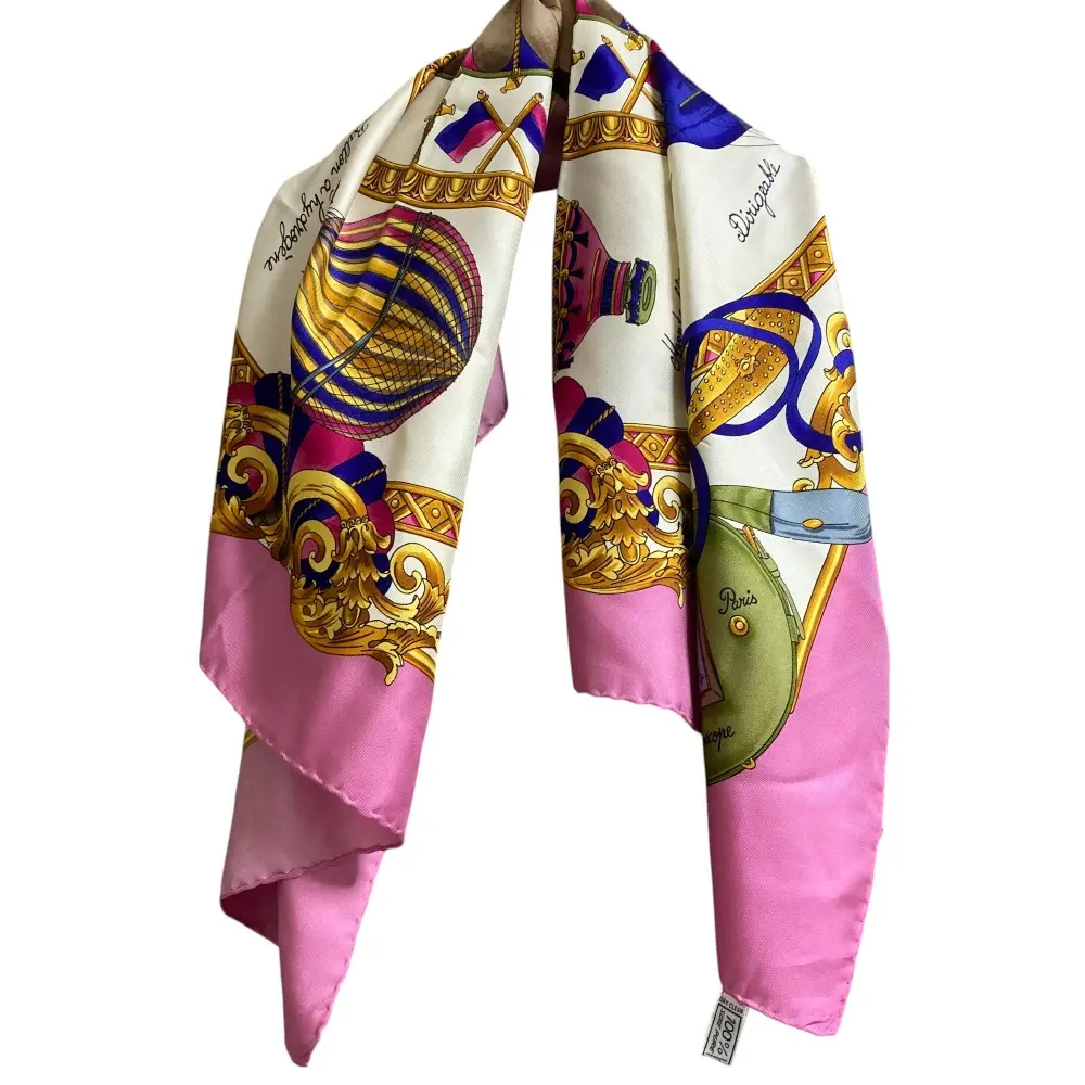 CELINE セリーヌ シルク100％ ホース 馬柄 総柄 大判 スクエア