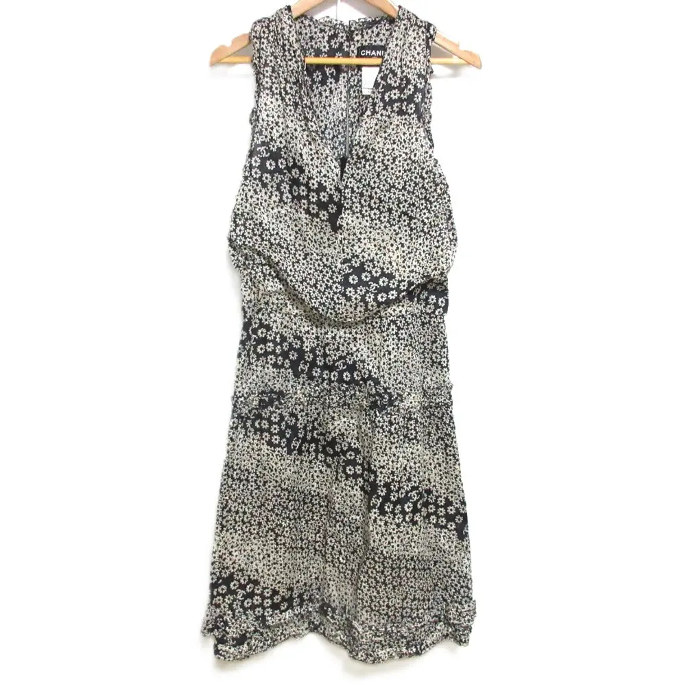 03P CHANEL シャネル ヴィンテージ 小花柄 ココマークプリント ノースリーブ Vネック フリルドレス ワンピース 38 ブラック系