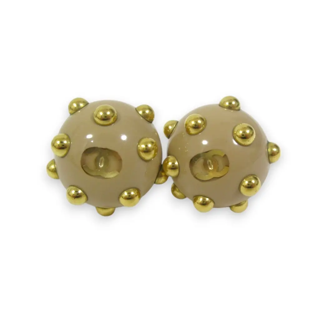00A CHANEL シャネル ヴィンテージ ココマーク スタッズ ボール イヤリング アクセサリー ベージュ×ゴールド