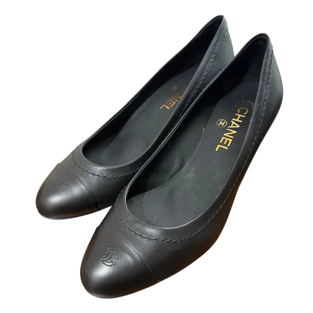 CHANEL シャネル ココマーク アーモンドトゥ パンプス 38C 25cm ブラック