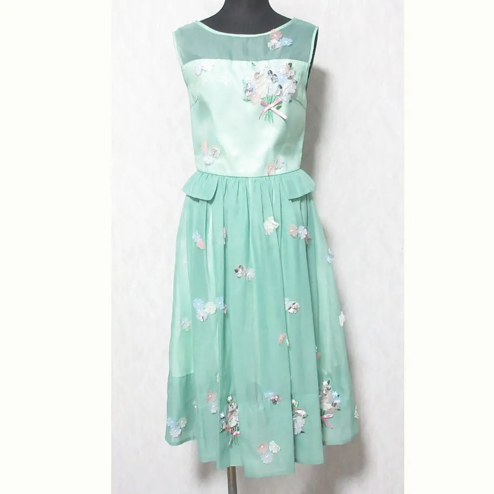 Chesty チェスティ フラワーブーケ装飾 シアーノースリーブワンピース 11S520 サイズ0 グリーン