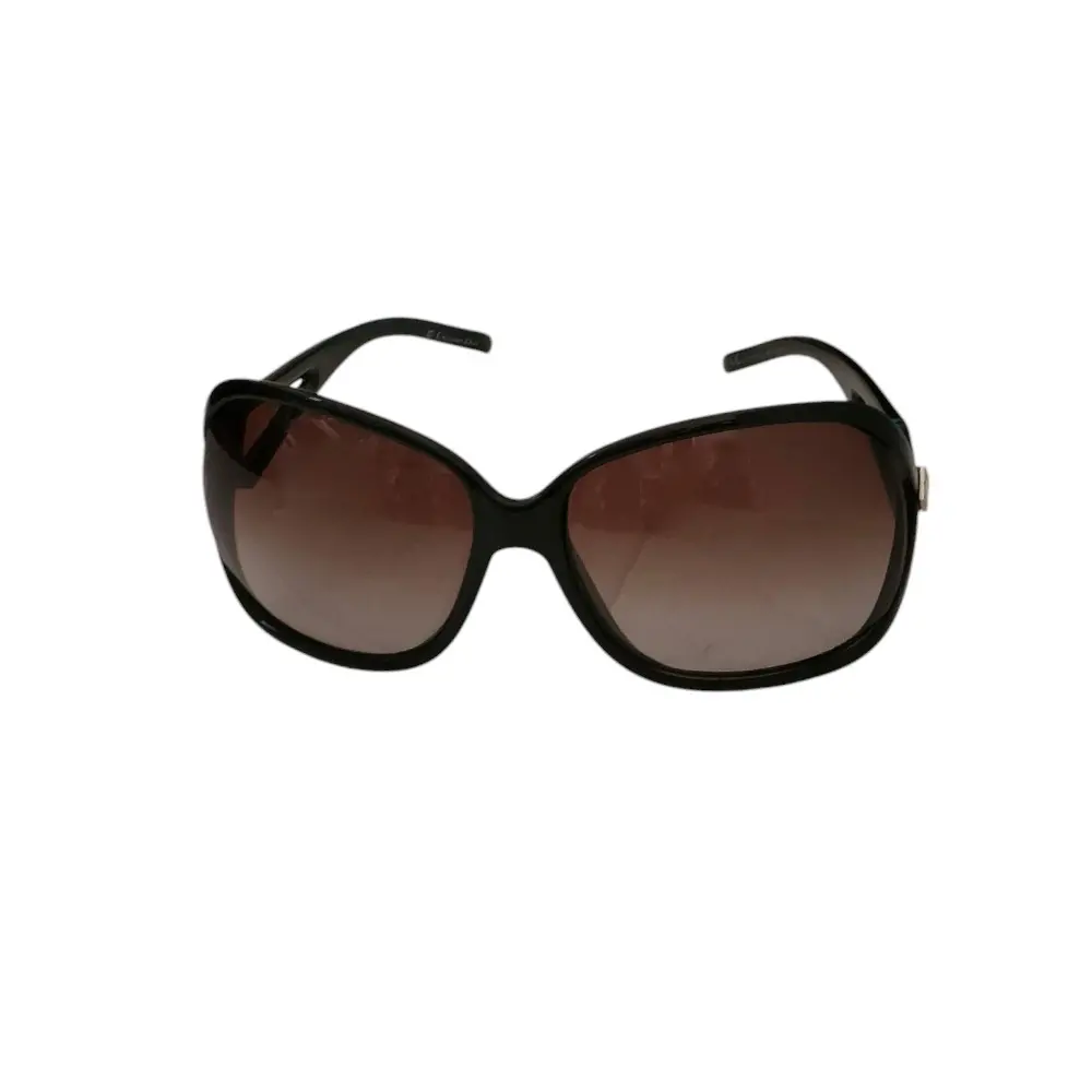 Christian Dior クリスチャンディオール セルフレーム ビッグシェイプ サングラス MADRAGUE D28IF 64□16-120 ブラック