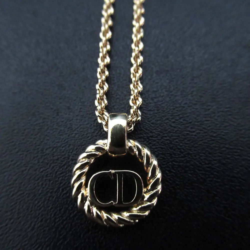 Christian Dior クリスチャンディオール ロゴチャーム ネックレス ペンダント GP ゴールドカラー