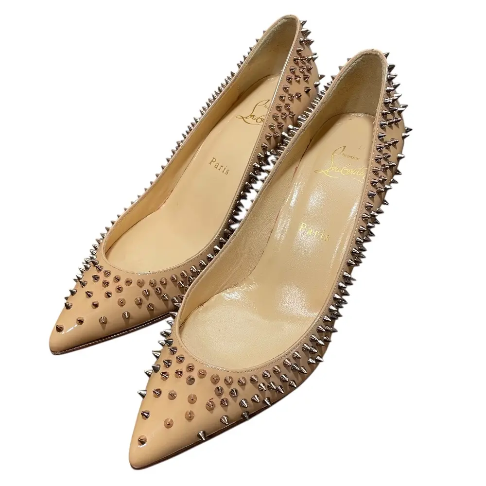 Christian Louboutin クリスチャンルブタン パテントレザー ポインテッドトゥ スタッズ パンプス 37 1/2 24.5cm相当 ヌード