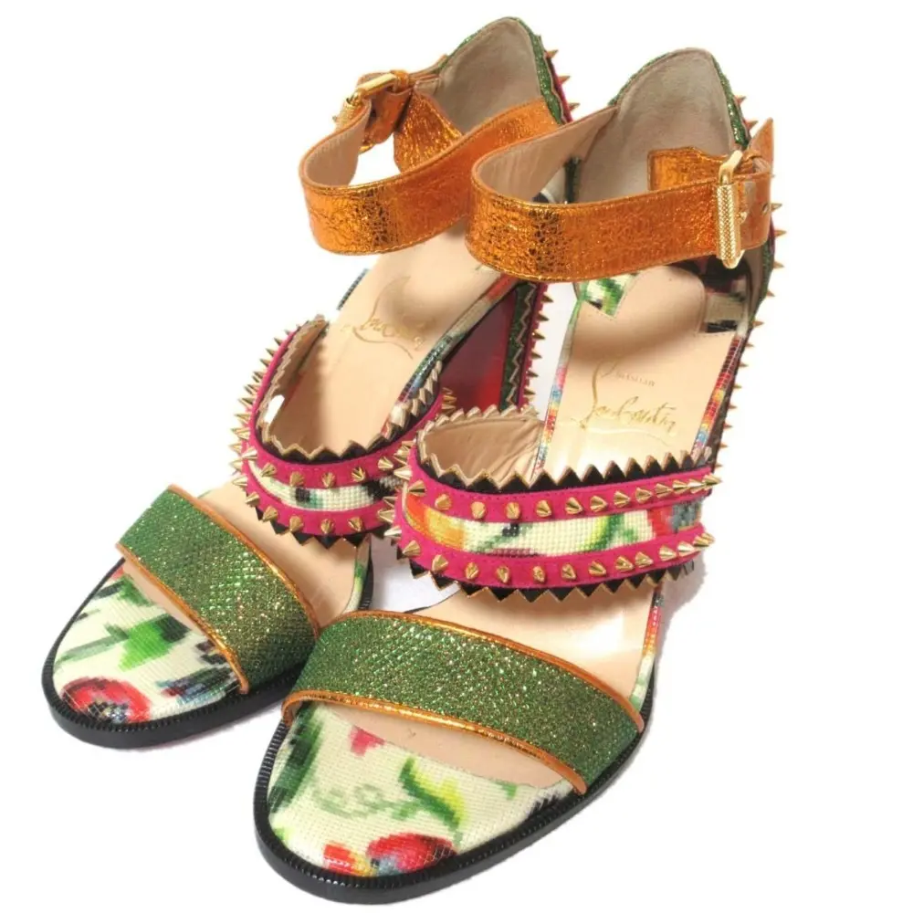 Christian Louboutin クリスチャンルブタン アンクルストラップ