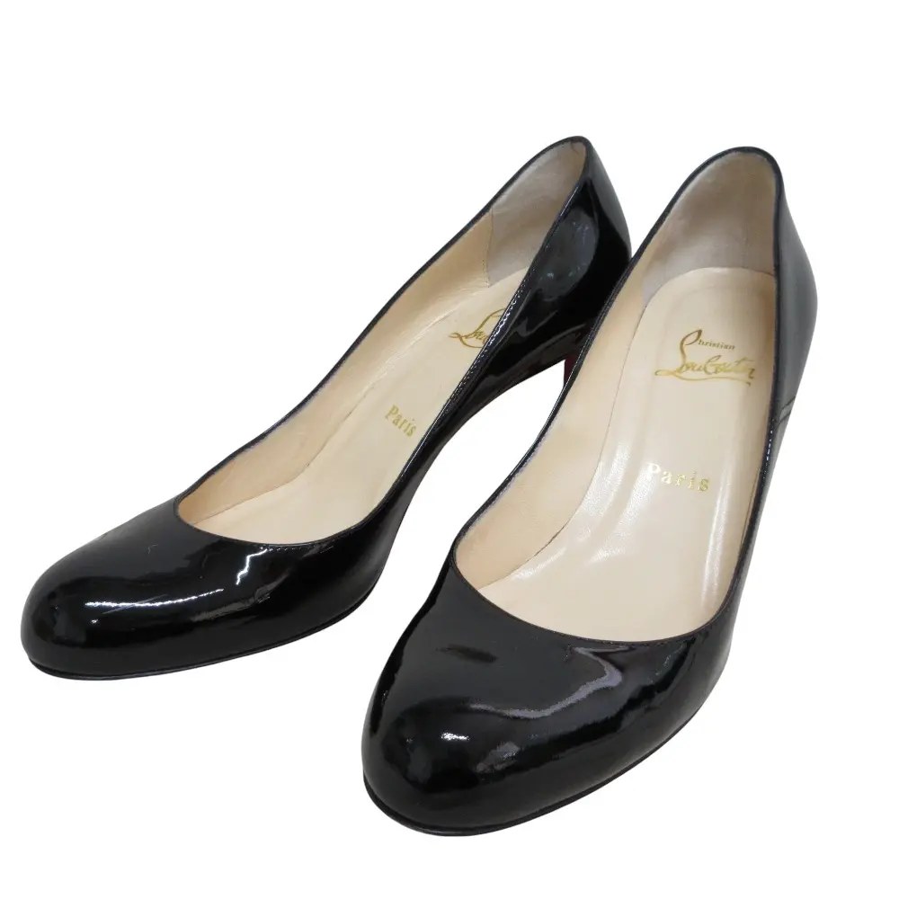 Christian Louboutin クリスチャンルブタン ラウンドトゥ パテントパンプス サイズ38 1/2 25.5cm相当 ブラック