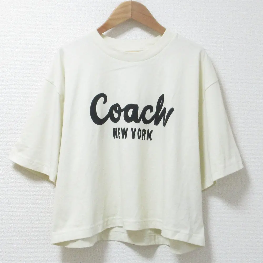 COACH コーチ カーシヴ シグネチャー クロップド Tシャツ ロゴプリント 半袖 ショートスリーブ カットソー CP778 L アイボリー