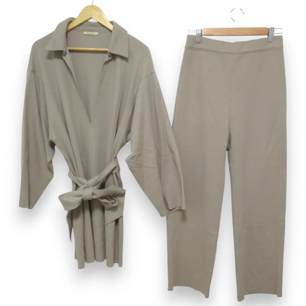 Curensology カレンソロジー ウール スキッパー 長袖 ロングシャツ+イージーパンツ セットアップ 38 F ベージュ系の買取実績【2024年11月買取】
