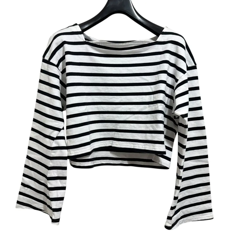 23AW Cygne シーニュ Luc ボーダートップス 長袖 ショート丈 カットソー jcy23awT004 サイズ0 ブラック×ホワイト