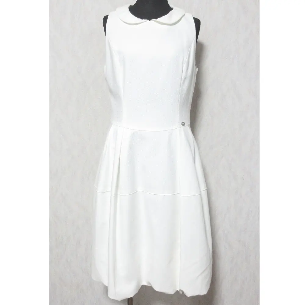 DAISY LIN for FOXEY デイジーリン フォクシー 2WAY ラウンドカラー ひざ丈 ノースリーブ バルーンワンピース 33381 40 ホワイト