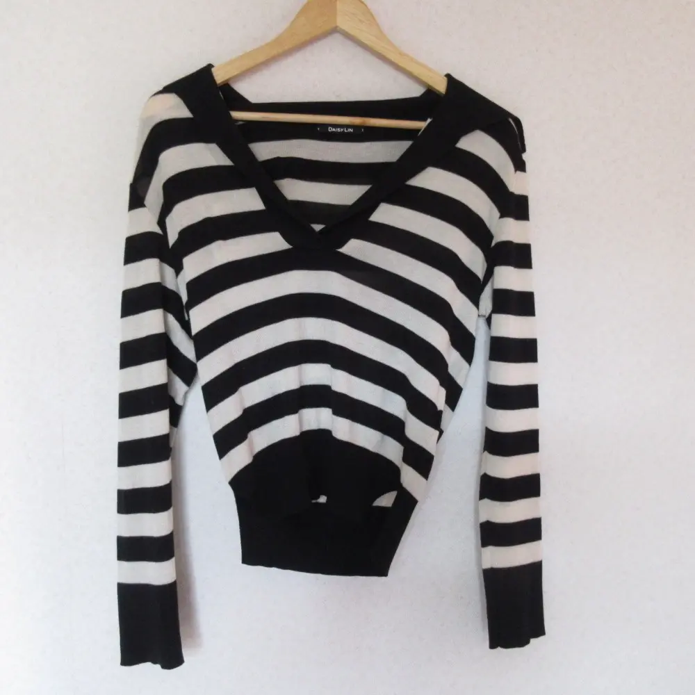 DAISY LIN デイジーリン フォクシー Knit Top Rugger Fan クロップド シアーニット プルオーバー 38 ブラック×ホワイト