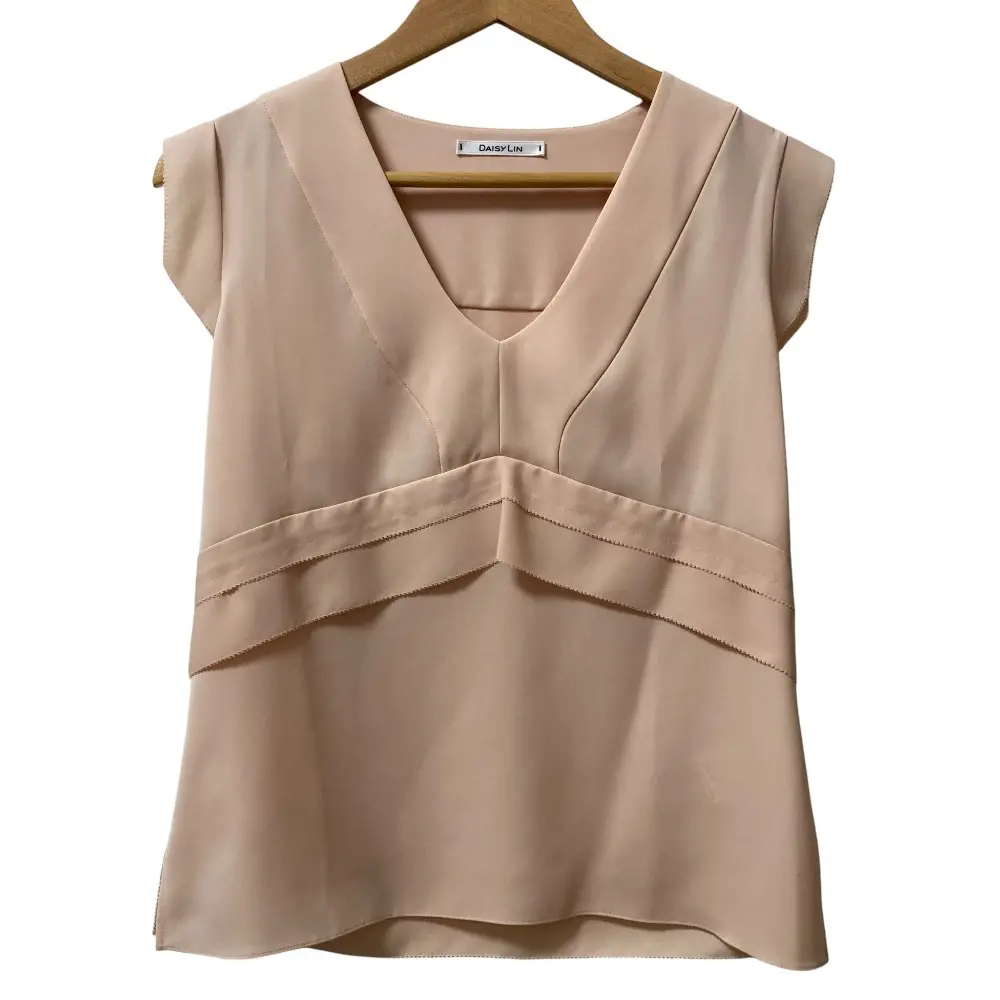 DAISY LIN for FOXEY デイジーリン フォクシー Photogenic ノースリーブブラウス 06234 サイズ42 ベージュの買取実績【2025年9月買取】