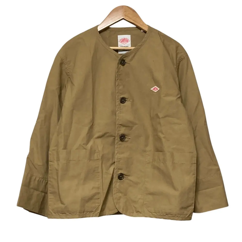 DANTON ダントン COLLARLESS SHORT JACKET コットンリネン カラーレスショートジャケット DT-A0473 サイズ34 ベージュの買取実績【2026年1月買取】