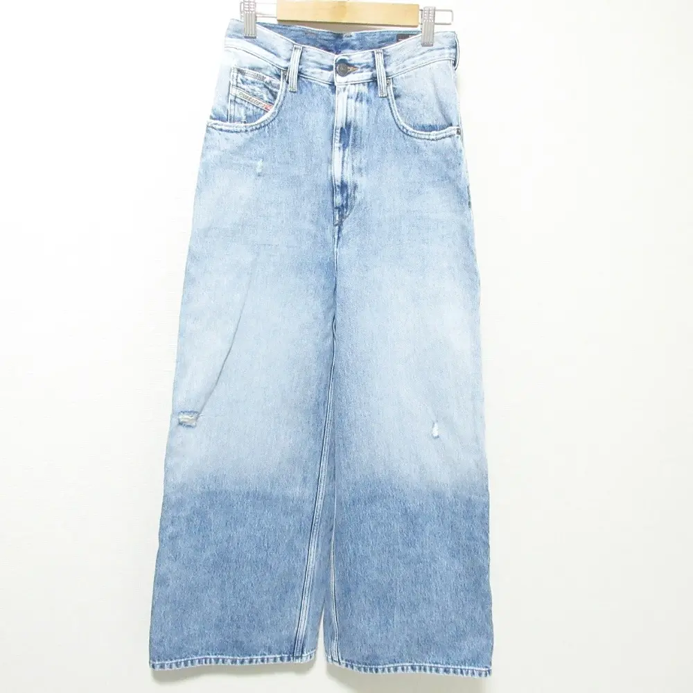 DIESEL ディーゼル D-LUITE グラデーション ハイウエスト ワイド バギー デニムパンツ ジーンズ W24 ライトブルー