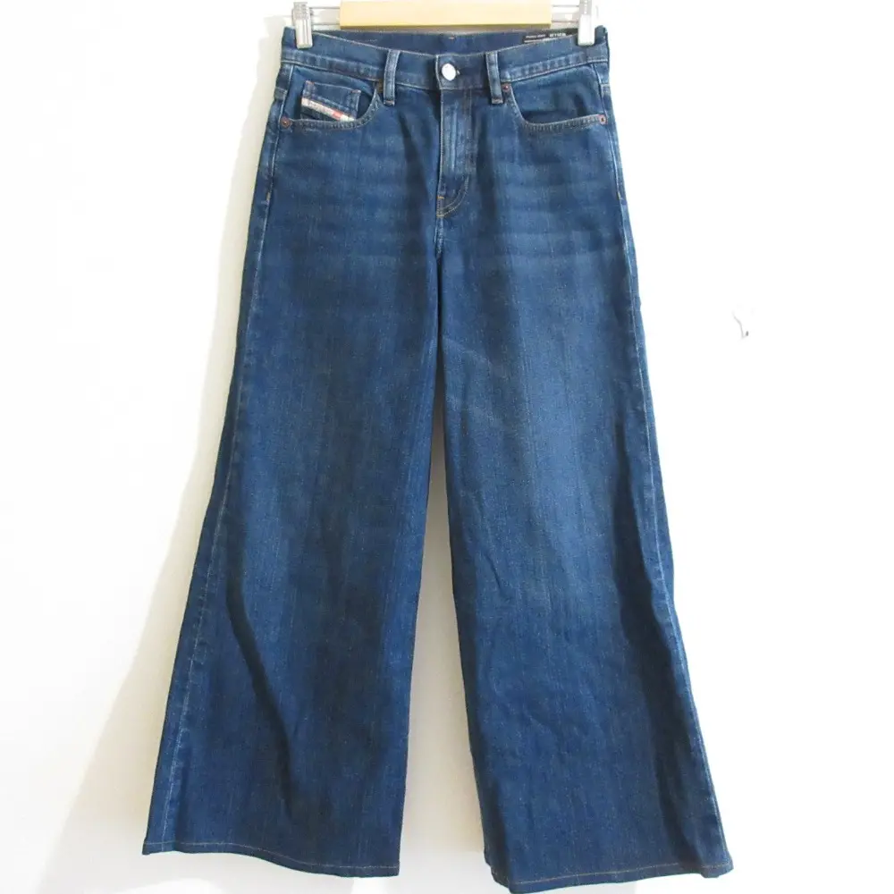 DIESEL ディーゼル D-AKEMI ストレッチ ワイド フレア ブーツカット デニムパンツ ジーンズ W25 インディゴ