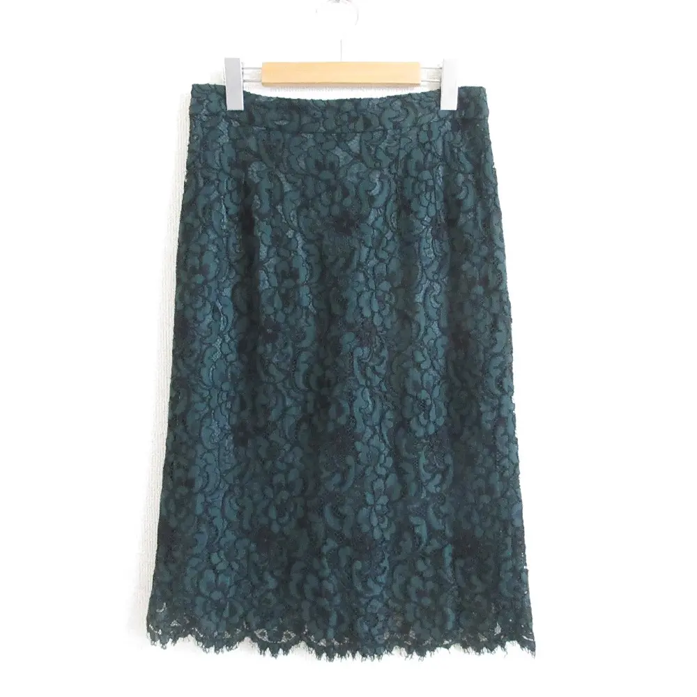 DOLCE&GABBANA ドルチェアンドガッバーナ コードレースフラワー ひざ丈 スカート グリーン