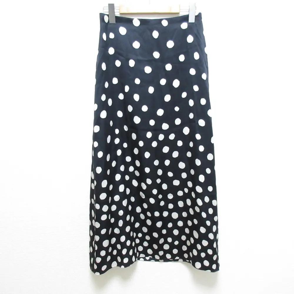 Drawer ドゥロワー シルクサテンドットネイビースカート ロングスカート サイズ36 ネイビー×ホワイト