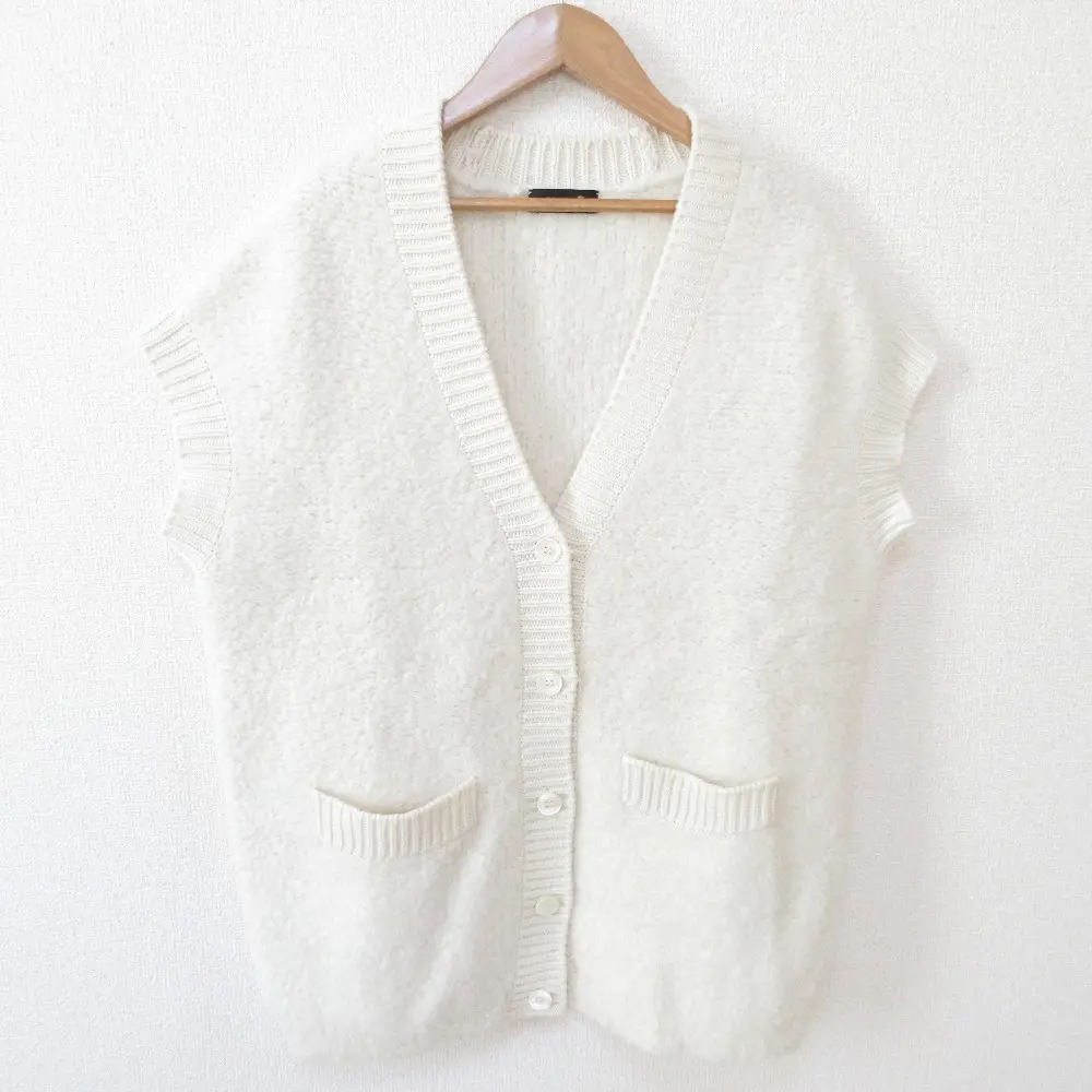 22AW Drawer ドゥロワー 3G Vネック カシミヤ×アルパカ×シルク ニットベスト 6515-105-0529 アイボリー