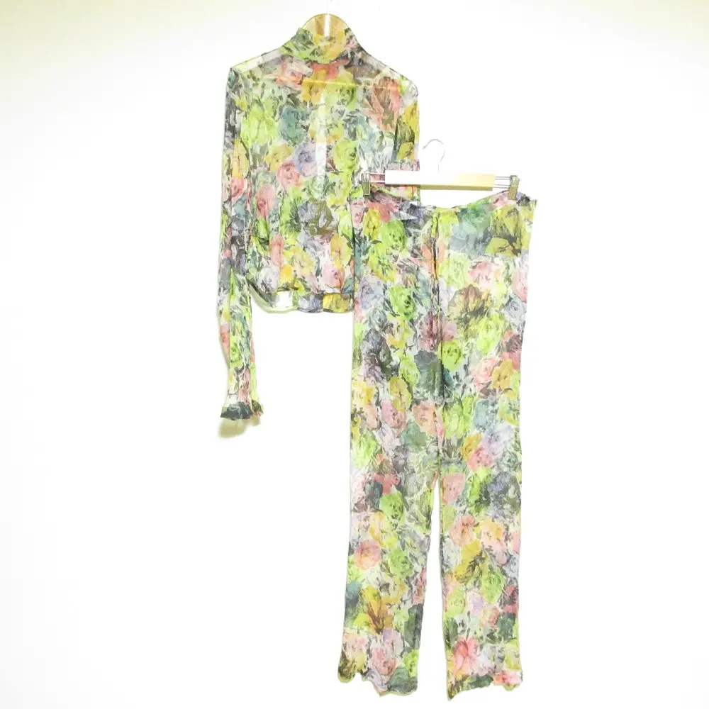 DRIES VAN NOTEN ドリスヴァンノッテン シルク100％ フラワー シアー ブラウス パンツ セットアップ 36・38 マルチカラーの買取実績【2026年4月買取】