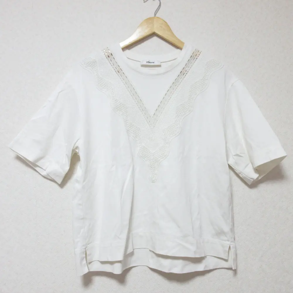 21SS ebure エブール 半袖 レース刺繍 カットソー 38 ホワイトの買取実績【2025年2月買取】