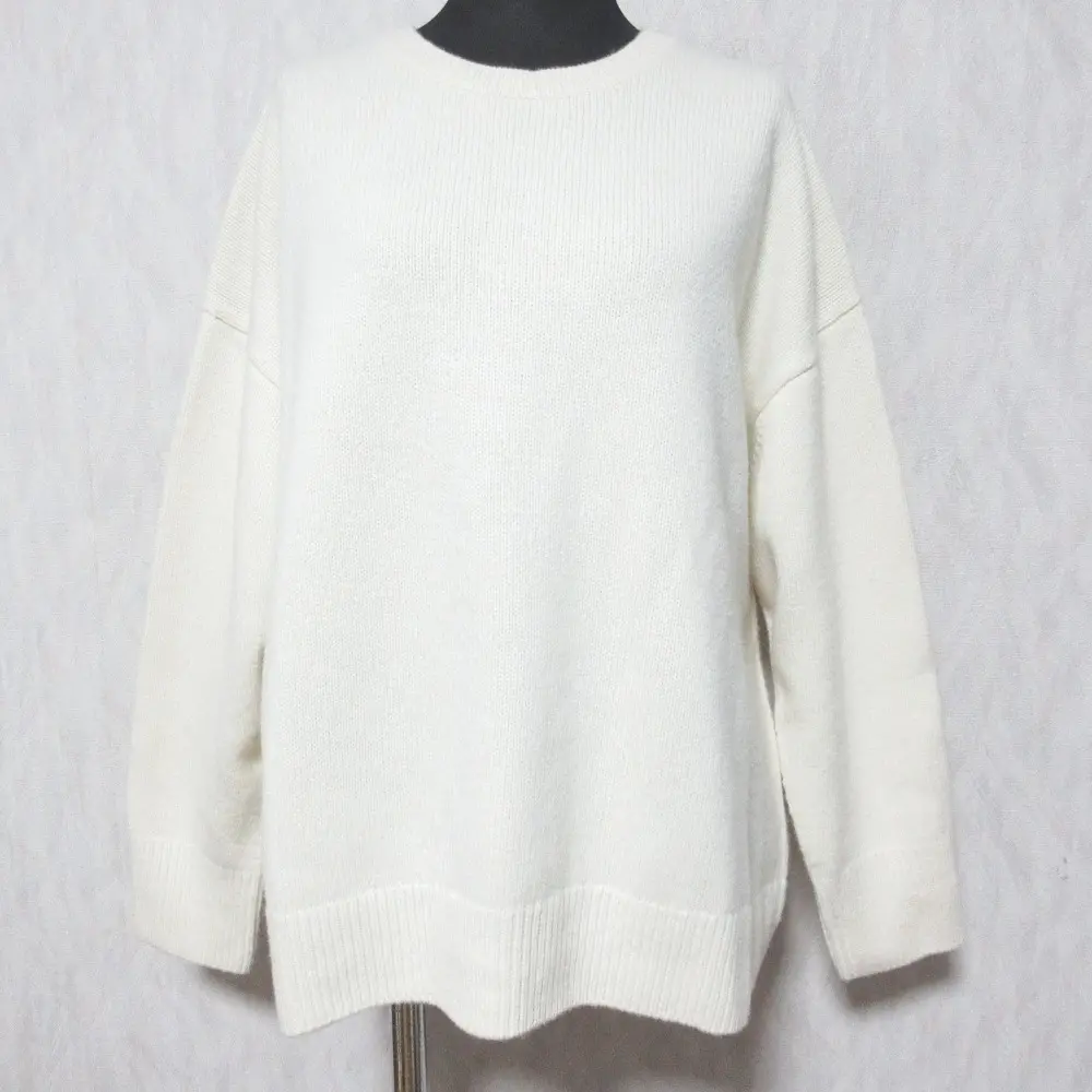 美品 ebure エブール ウール　カシミヤ クルーネックニット ダークグリーン 美品 ebure エブール ウール カシミヤ クルーネックニット ダークグリーン