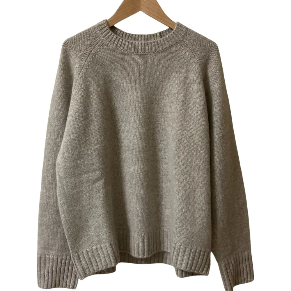 21AW ebure エブール カシミヤ100% 長袖 クルーネック ニット プルオーバー セーター グレージュ