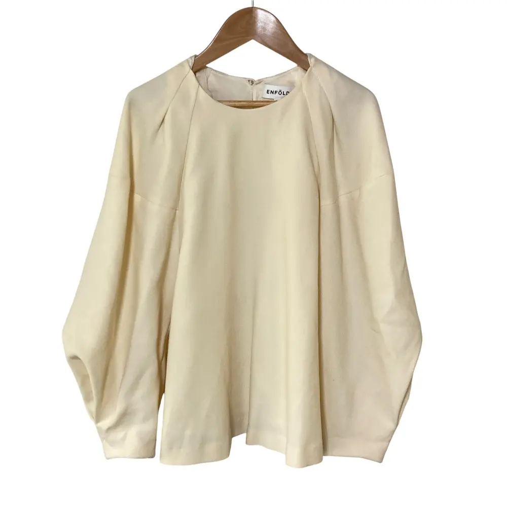 ENFOLD エンフォルド ウールダブルクロスタックボリュームプルオーバー ブラウス 36 オフホワイト