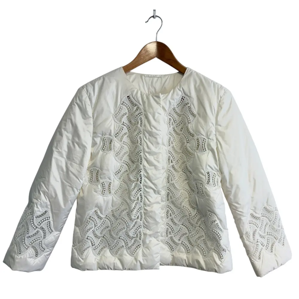 Ermanno Scervino エルマノシェルビーノ クロシェ ノーカラー ダウンジャケット 42 ホワイト