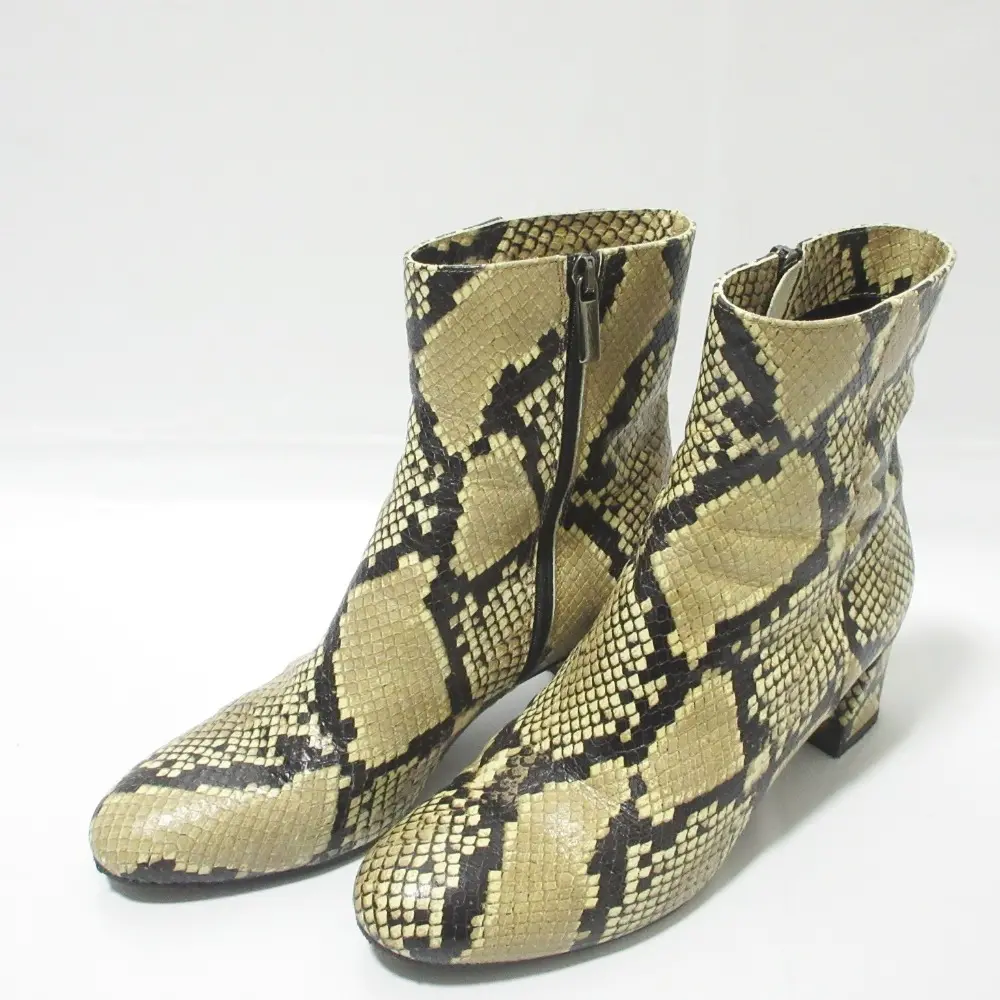 FABIO RUSCONI ファビオルスコーニ バイソン柄 プレーントゥ チャンキーヒール ショートブーツ 38 約24cm ベージュ