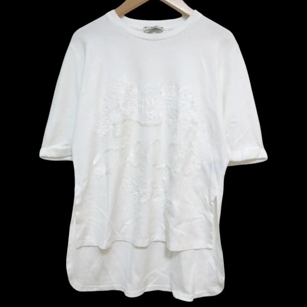 FENDI フェンディ ロゴ刺繍 スパンコール クルーネックアシンメトリーヘム 半袖 Tシャツ カットソー Sサイズ ホワイト