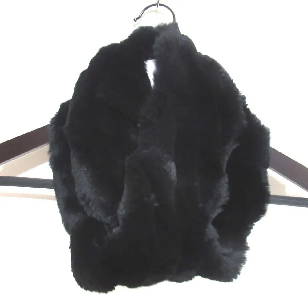 FENDI フェンディ ラパンファー スヌード マフラー ブラック